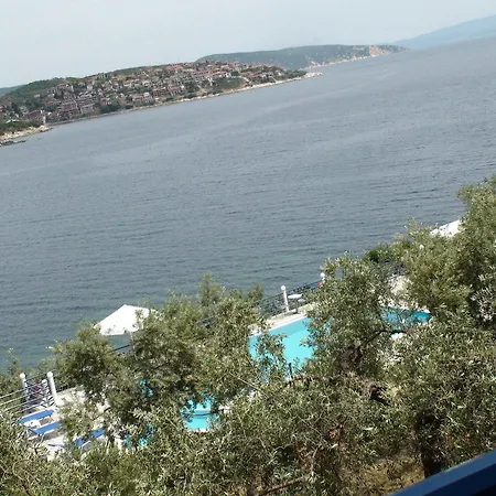 Assa Apartment Pyrgadikia